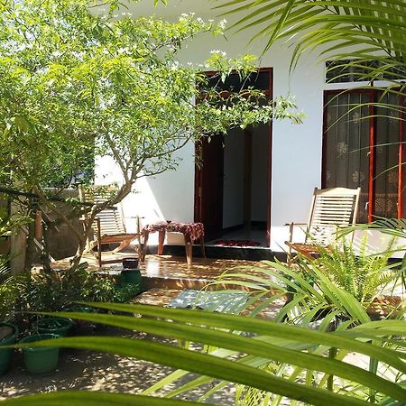 Green Garden Guest Мирисса Экстерьер фото