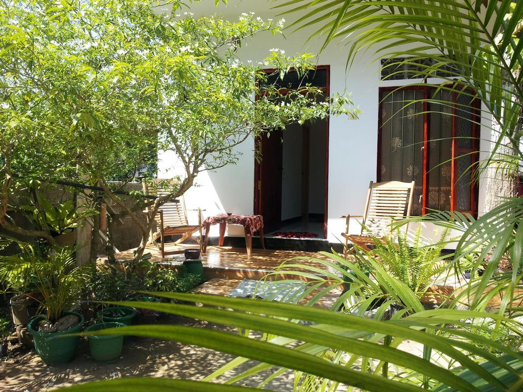 Green Garden Guest Мирисса Экстерьер фото